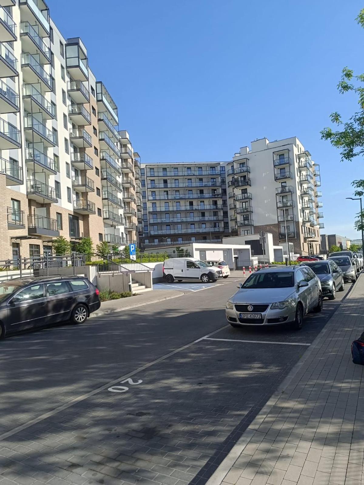 6 Wiktoryn, 02-461, польша Apartament *